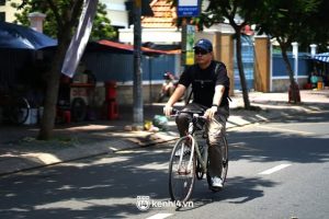 Xăng biến động, chàng trai văn phòng đạp xe 24km/ngày đi làm: Không chỉ tiết kiệm mà còn “lột xác” body sau 10 ngày