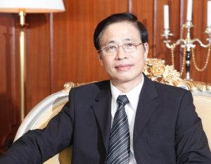 Ông chủ “đế chế” vàng Bảo Tín Minh Châu từng phát ngôn sốc: Đàn ông thông minh không lấy phụ nữ thành đạt, người vợ phải chăm và hiền